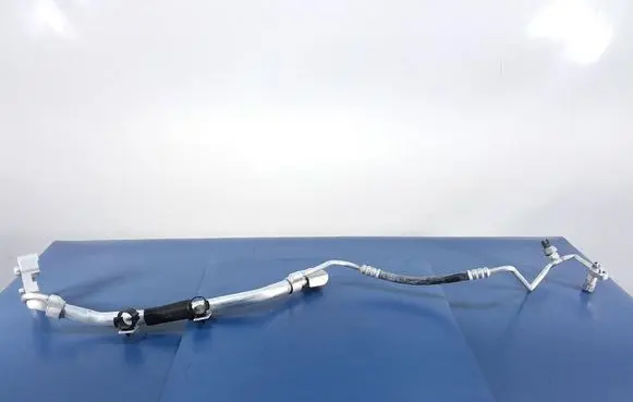 Air conditioning (A/C) pipe/hose