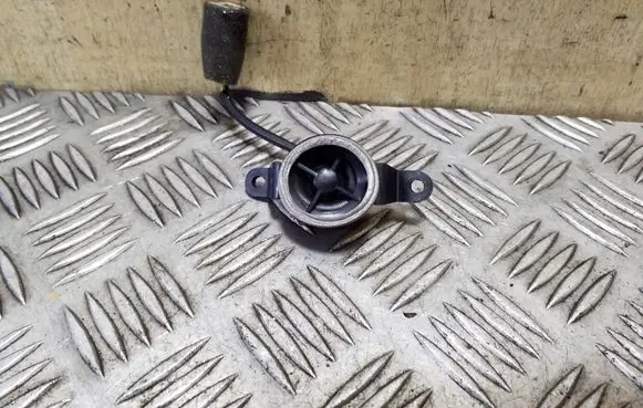 KIA Sorento Front door high frequency speaker 963102P200