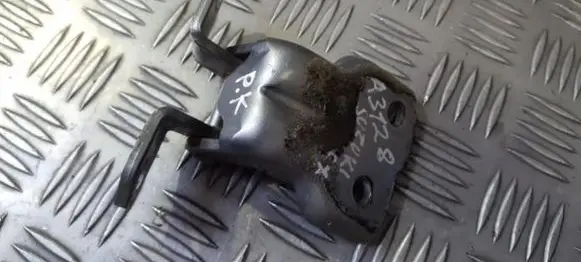 Suzuki SX4 Front door upper hinge