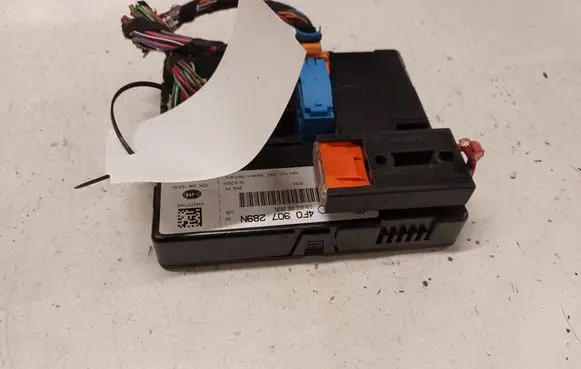 Audi A6 S6 C6 4F Comfort/convenience module 4F0907289N 4F0910289N 5DK00876250