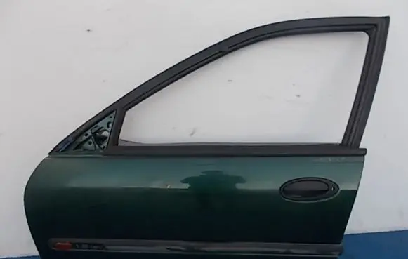 Renault Laguna I Front door