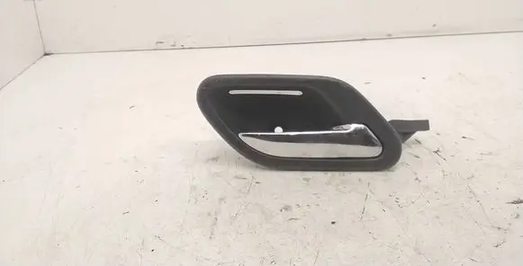 BMW 7 E38 Front door interior handle 8239476