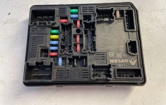 Renault Clio V BSM Control unit 284B61704R
