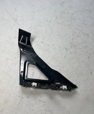 BMW 7 G11 G12 Front bumper mounting bracket 7357201 54228910 67980910