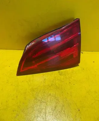 Audi A4 S4 B8 8K Tailgate rear/tail lights 251111R 8K9945094