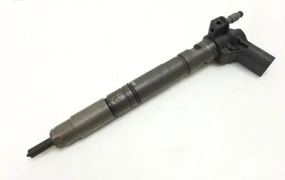 Skoda Octavia Mk2 (1Z) Fuel injector 03L130277 090809 04451160302472