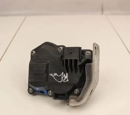 Nissan X-Trail T32 Throttle valve 147B08010R