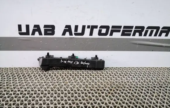 Hyundai i10 Rear bumper mounting bracket 86616B9000
