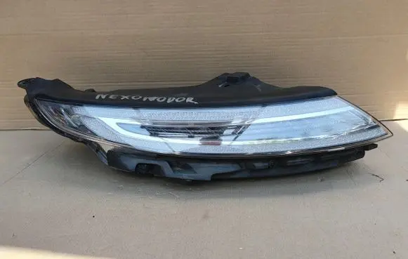 Hyundai Nexo LED Daytime headlight 92208-M50