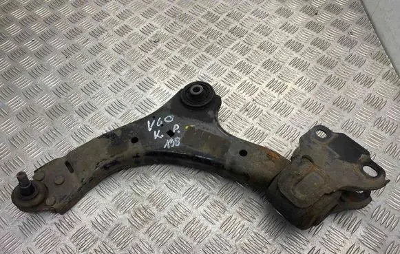 Volvo V60 Front lower control arm/wishbone 31317661