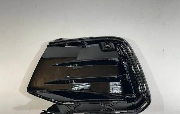 Volkswagen PASSAT B9 Front bumper lower grill 3J0853665D