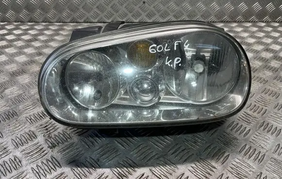 Volkswagen Golf IV Headlight/headlamp 1J1941015B