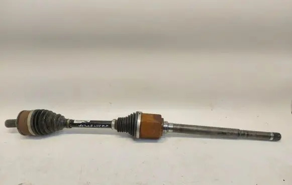 Volvo XC40 Air conditioning (A/C) compressor (pump) 32339568JLK01