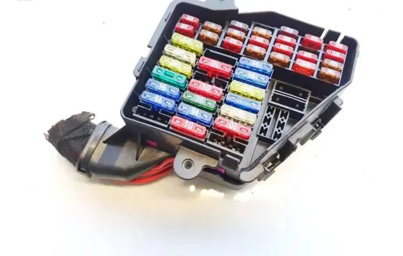 Volkswagen Golf IV Fuse box set 1j0970096 19553825
