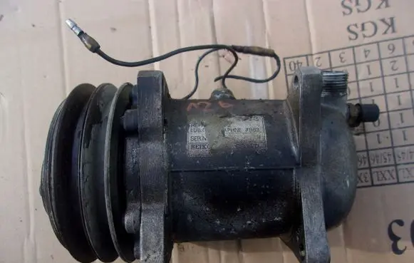 Opel Grandland X Air conditioning (A/C) compressor (pump) 1111