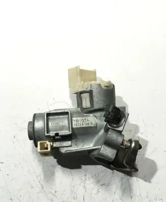 Toyota Hilux (AN10, AN20, AN30) Ignition lock 450200K2