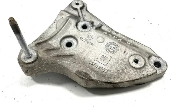 Chevrolet Volt I A/C compressor mount bracket 55569037 532274354