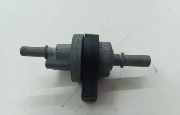Citroen C5 Aircross Valve vacuum 9802009480