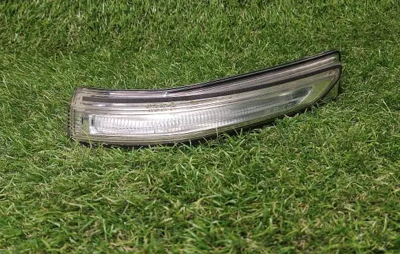 KIA Sportage Mirror indicator light 87624D9