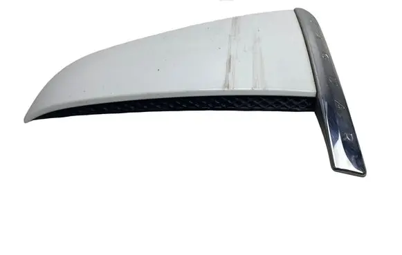 Jaguar XF X250 Fender grill CX23280B11AEW