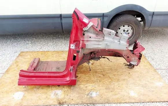 Citroen Berlingo Front side member 