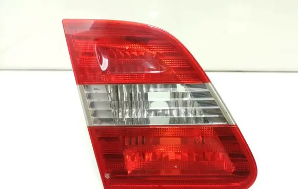 Mercedes-Benz B W245 Tailgate rear/tail lights A1698201564