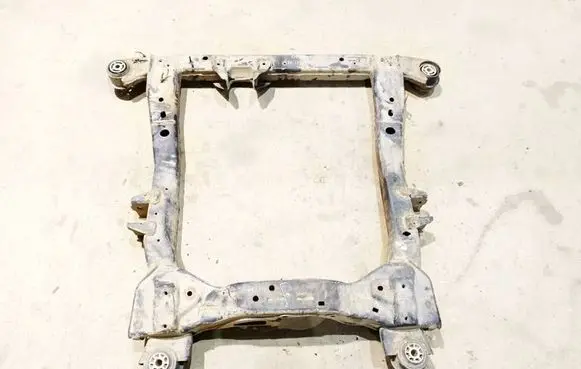 Opel Insignia A Front subframe 