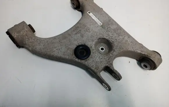 Rear control arm