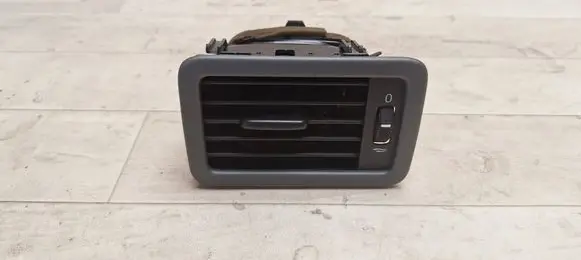 Volvo V70 Dashboard side air vent grill/cover trim 30755189 30755183 30755177