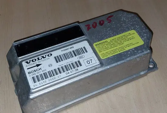 Volvo V70 Airbag control unit/module 30667469