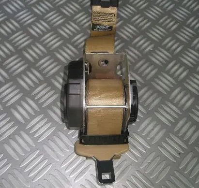 Jaguar XK - XKR Rear seatbelt 6W83613E36AC