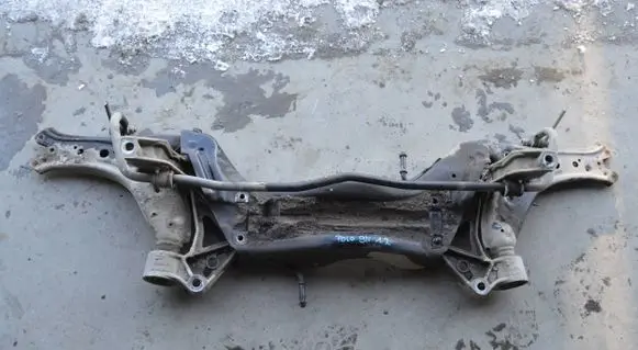 Volkswagen Polo Front axle beam 