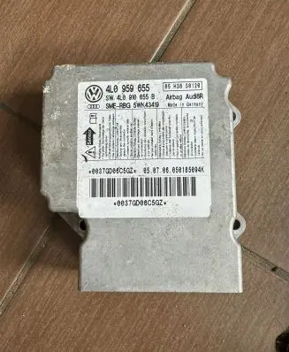 Audi Q7 4L Airbag control unit/module 4L0959655