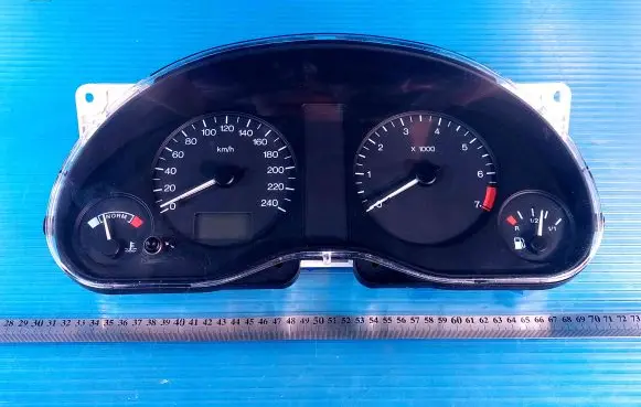 Ford Galaxy Speedometer (instrument cluster) 7M1919863A 95VW10849BG