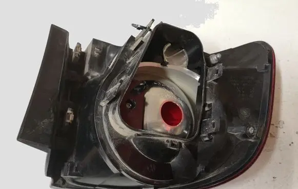 Volkswagen Touareg I Rear/tail lights 28258002 282502 59376