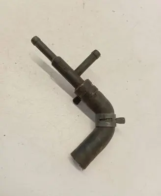 Volkswagen Transporter - Caravelle T4 Engine coolant pipe/hose 109637