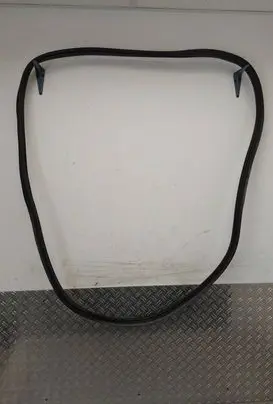 Toyota Yaris Trunk rubber seal (body) 