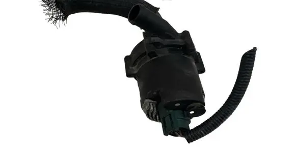 Nissan Leaf I (ZE0) Electric auxiliary coolant/water pump