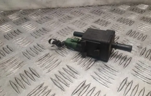 Hyundai Terracan Fuel temperature sensor 9305117B
