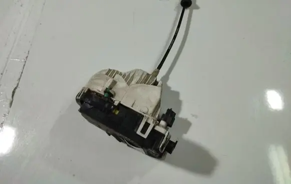 Chrysler Sebring (JS) Rear door lock 