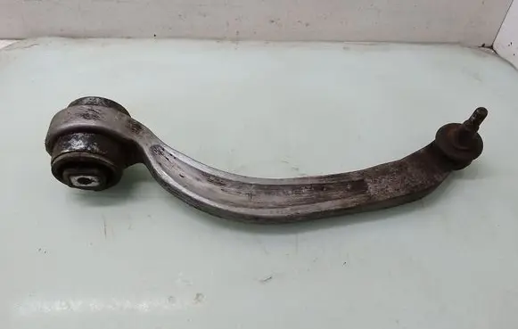 Skoda Superb B5 (3U) Front lower control arm/wishbone 