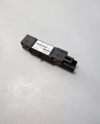 Volvo V70 Airbag deployment crash/impact sensor 8622365 000990 090600
