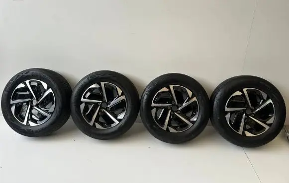 KIA Sportage R17 alloy rim 52910-R2160