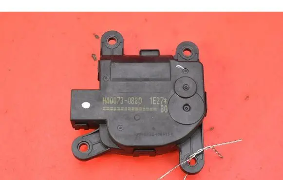 Hyundai i40 Air flap motor/actuator H40073-0880