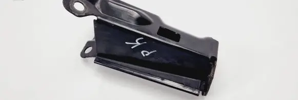 Volvo V70 Front bumper mounting bracket