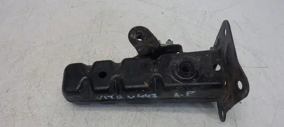 Mercedes-Benz Vito Viano W447 Front bumper shock/impact absorber A4476200095