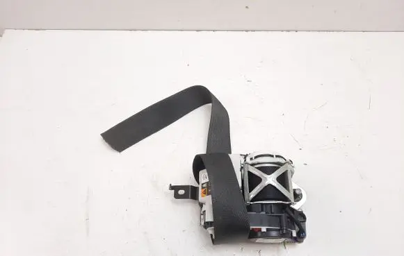 Cadillac Escalade IV Front seatbelt 84253679