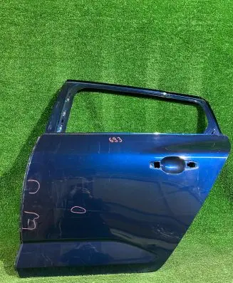 Renault Megane IV Rear door 