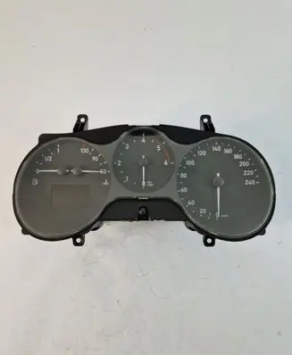 Speedometer (instrument cluster)