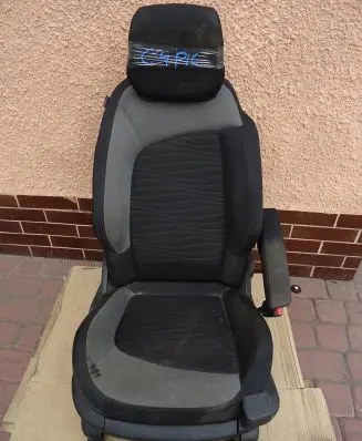 Front passenger seat